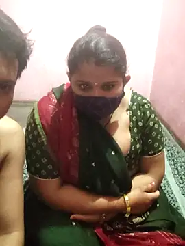 Snapshot of gujjuhotcouple chatting on 03/09/26, 05:06 gujjuhotcouple online show from 03/09/26, 05:06
