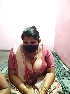 Snapshot of gujjuhotcouple chatting on 03/11/26, 05:52 gujjuhotcouple online show from 03/11/26, 05:52