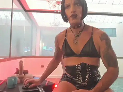 Lilith madame satan online show from 03/02/26, 06:59