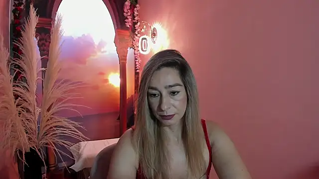 Madam Dalila online show from 03/12/26, 11:38