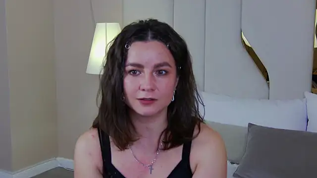 HelenaMarble online show from 03/04/26, 12:27