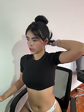 kitty rousse01 online show from 03/05/26, 12:23