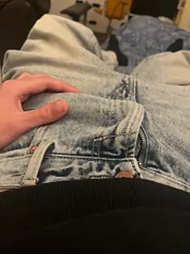 andri020292 online show from 02/24/26, 09:24