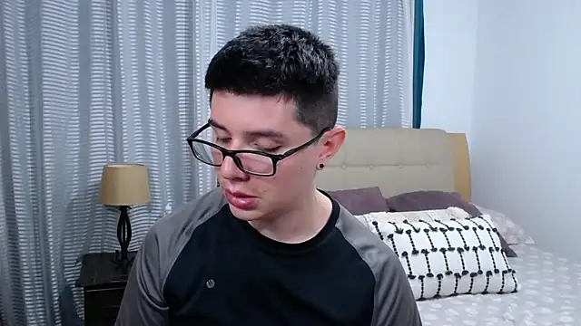 BlackFoXXX69 online show from 04/21/26, 01:42