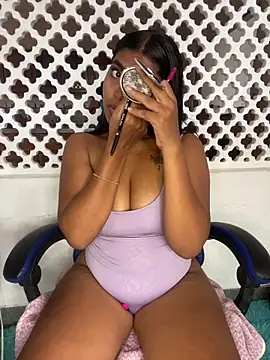 Coraline em online show from 03/31/26, 06:08