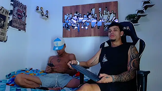 AdamsDvi online show from 04/19/26, 11:07