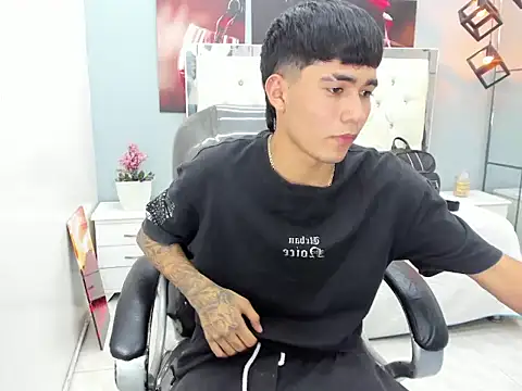 Thiago collinss online show from 03/08/26, 02:04