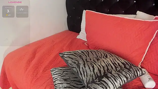 Chloe rose 1 online show from 02/25/26, 12:20