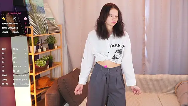 CharaSturdy online show from 03/06/26, 06:54