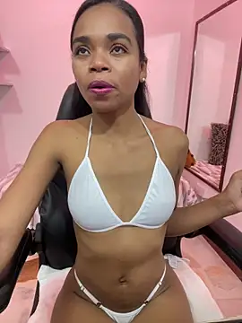 camila avila online show from 04/15/26, 03:46