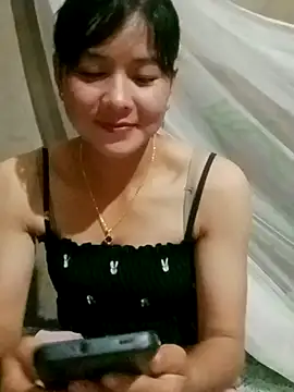 Snapshot of rinrin7700 chatting on 05/07/26, 02:55 rinrin7700 online show from 05/07/26, 02:55