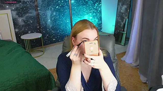 Glow Margo online show from 04/08/26, 01:05