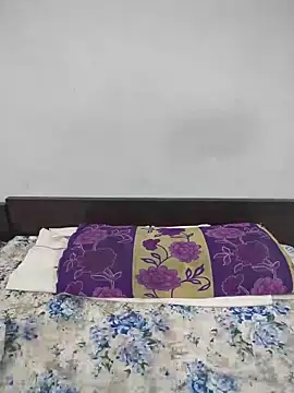 NeetuKumri online show from 05/22/26, 05:07