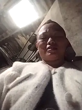 Lucie Fuzk online show from 02/25/26, 10:14