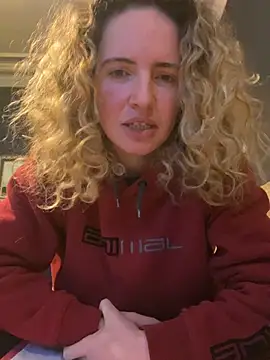 curlyirishgirl online show from 03/02/26, 12:02