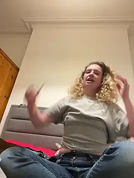 curlyirishgirl online show from 03/03/26, 09:31