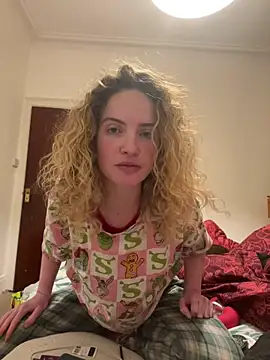 curlyirishgirl online show from 03/13/26, 03:46