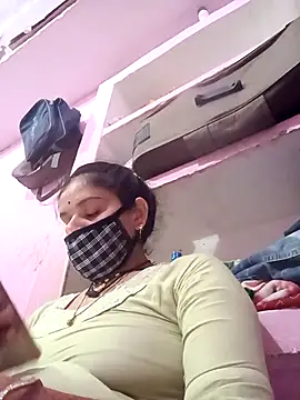 Hot bri2 online show from 04/09/26, 11:37