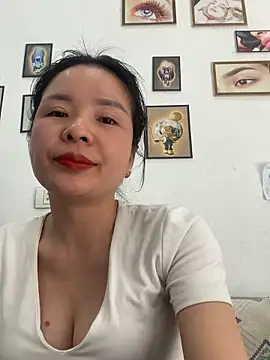 Ivy Trix2 online show from 03/12/26, 07:03