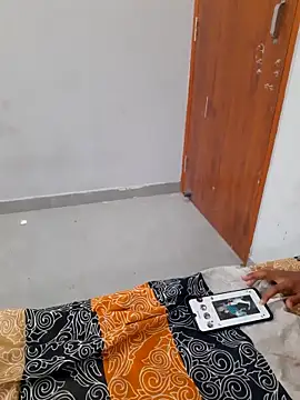 Janvi chauhan online show from 05/25/26, 04:07