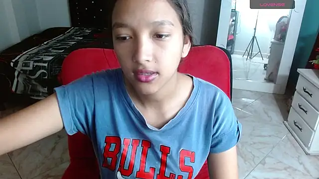 Lovingly Maria online show from 04/25/26, 12:41