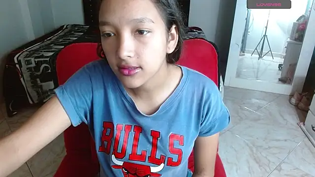 Lovingly Maria online show from 04/27/26, 12:36