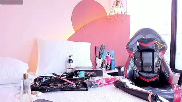 Valkiria wine online show from 04/23/26, 12:29