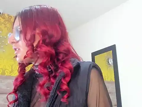 violeethh   online show from 03/06/26, 12:45