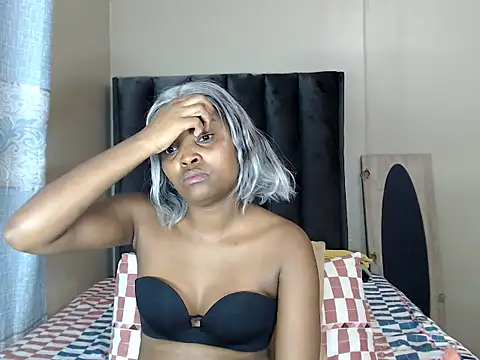 LexyDiana online show from 03/02/26, 07:10