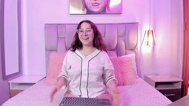 Maddie-LesYoux online show from 02/27/26, 12:38