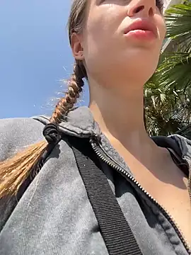 ViviennMur online show from 03/05/26, 06:53