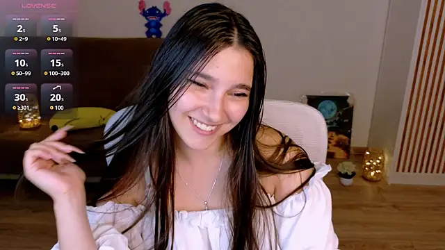 Snapshot of Ari_Grend chatting on 07/24/26, 05:11 Ari Grend online show from 07/24/26, 05:11