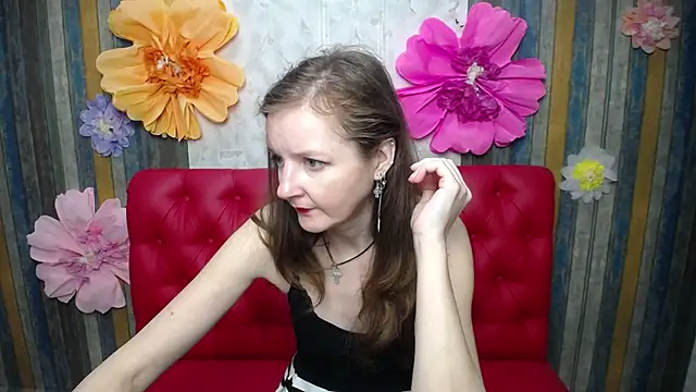 MeganPirs online show from 04/12/26, 05:18