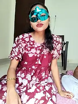 Sweet Cpl  online show from 03/01/26, 04:03