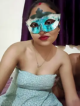 Snapshot of Sweet_Cpl_ chatting on 06/27/26, 01:28 Sweet Cpl online show from 06/27/26, 01:28