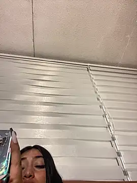 GeorgiaPink  online show from 04/21/26, 07:58