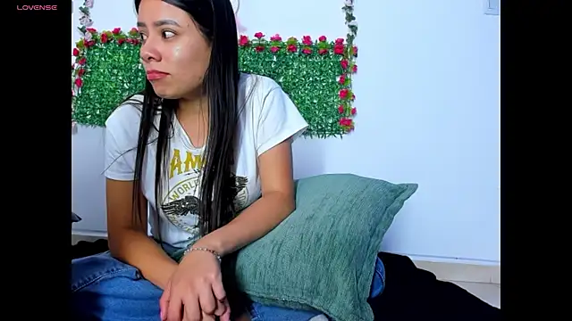 Ivanna Lux online show from 03/06/26, 03:25