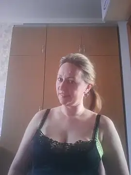 ChristinaYork online show from 05/14/26, 06:53
