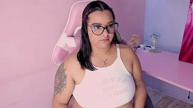 EmeelyMuller online show from 03/16/26, 06:06