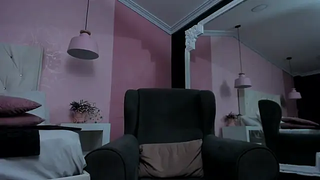 DanteLuxx online show from 03/21/26, 08:19