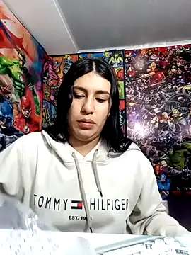 charlottte wh online show from 04/21/26, 10:10