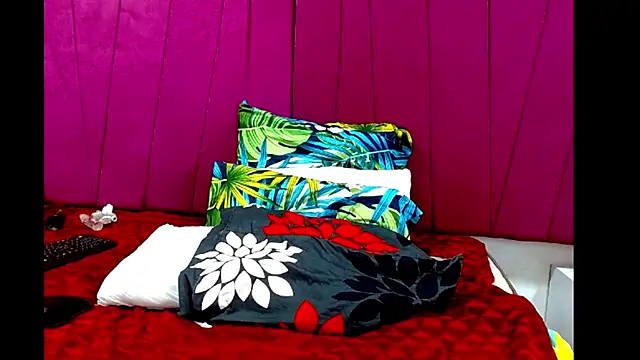 pipe hot04 online show from 03/27/26, 08:26