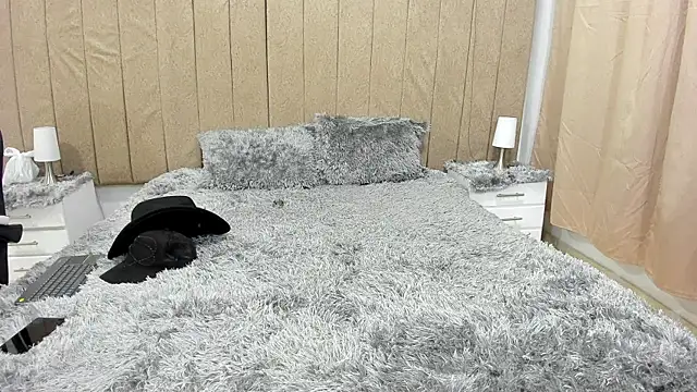 pipe hot04 online show from 04/05/26, 03:47