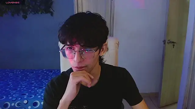 noah millerx online show from 03/11/26, 04:40