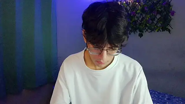 noah millerx online show from 03/28/26, 03:39