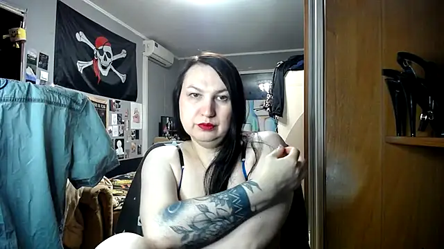 EvaBeautyXx online show from 03/17/26, 07:06