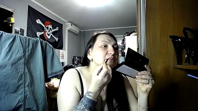 EvaBeautyXx online show from 03/23/26, 09:30