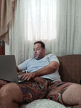 UrsoBissexualPauGrosso online show from 04/03/26, 07:12