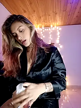 agathamoont online show from 03/07/26, 02:36