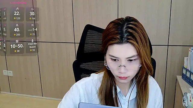 Snapshot of zhen-68 chatting on 04/06/26, 01:58 zhen-68 online show from 04/06/26, 01:58